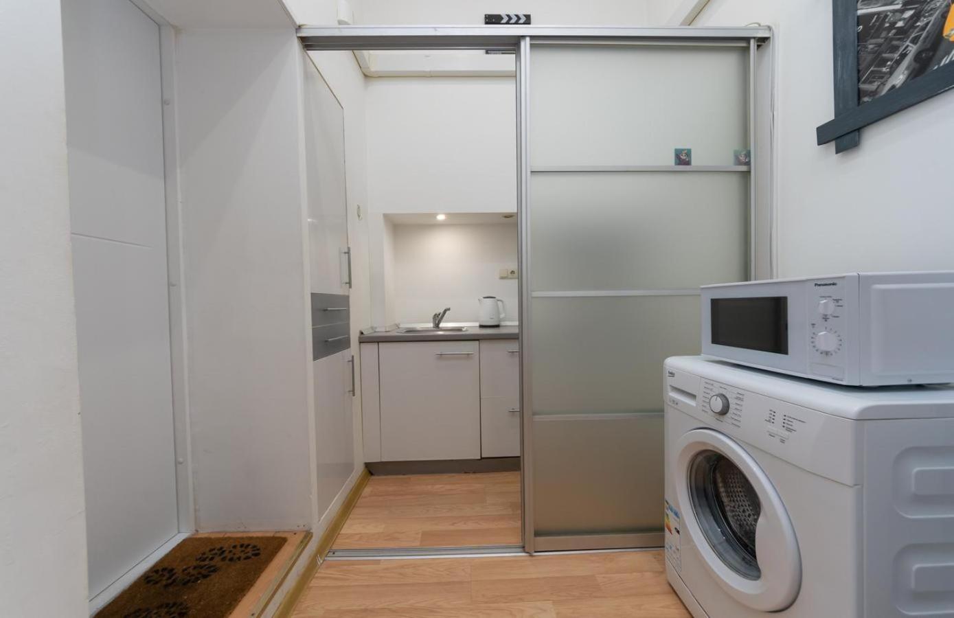 Kievaccommodation In The Center 24H Self Check-In Exteriér fotografie